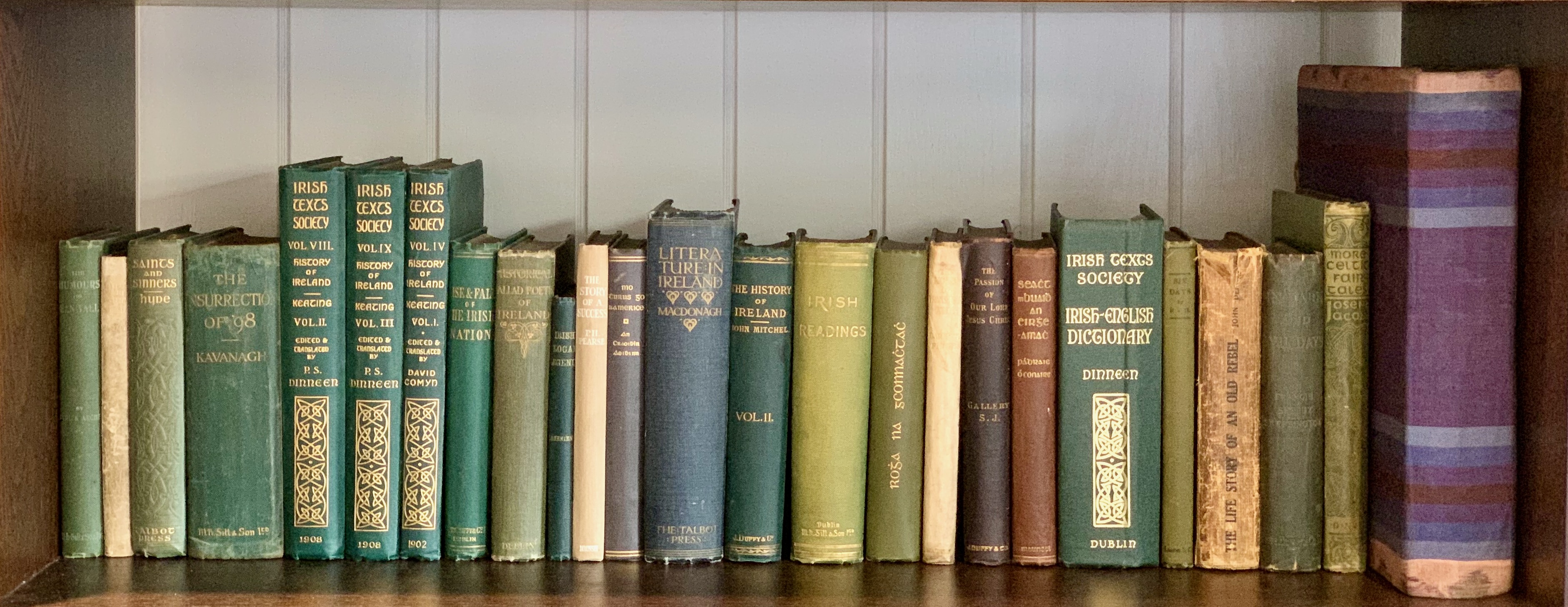 Book shelf